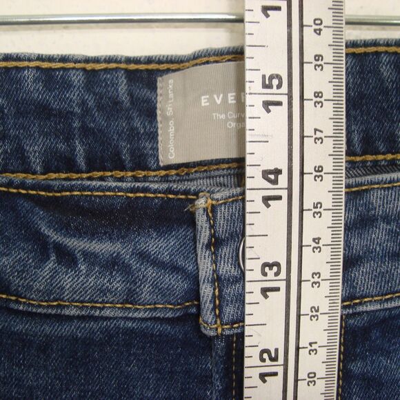 NEW Everlane The Curvy 90s Cheeky Crop Blue Denim Jean Organic Cotton Size 18/20 - Picture 6 of 13